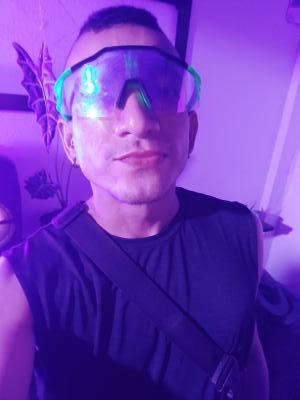 666395606: Chico busca chica en Madrid