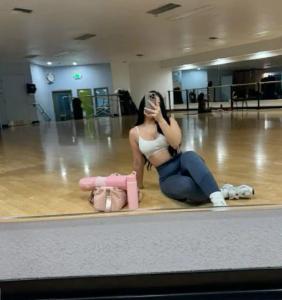 613163920: Chica busca chico en Valencia