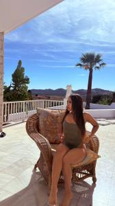 603821602: Chica busca chico en Málaga