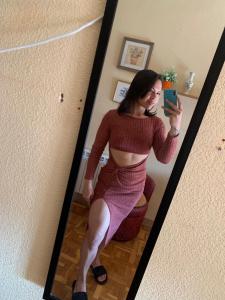 633748842: Chica busca chico en Gerona