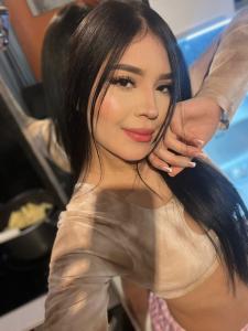 631236561: Chica busca chico en Lérida