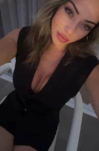 613169384: Chica busca chico en Mallorca