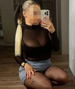 613695587: Chica busca chico en Alicante