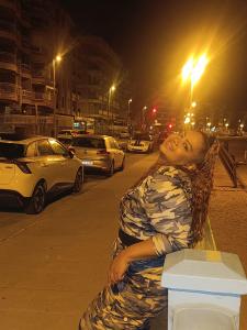 614705588: Chica busca chico en Alicante