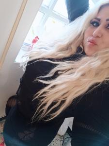 652316487: Chica busca chico en Cantabria