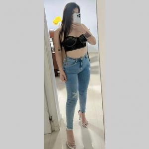 663713369: Chica busca chico en León