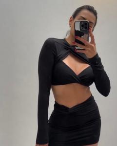 650358237: Chica busca chico en Navarra