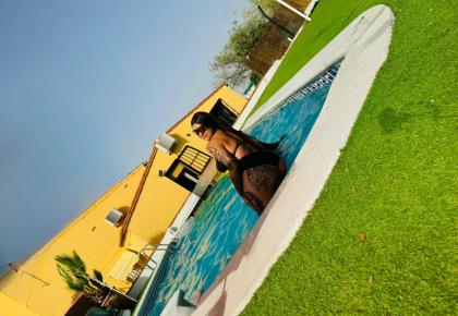 671787565: Travesti en Lérida