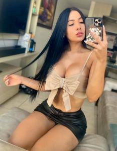 636420480: Chica busca chico en Sevilla