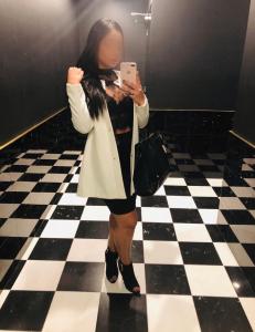 613921862: Chica busca chico en Granada