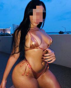 612228165: Chica busca chico en Málaga
