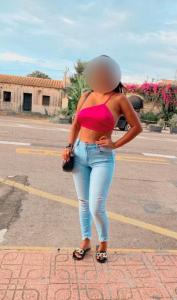 689739185: Chica busca chico en Cádiz