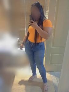 697389120: Chica busca chico en Madrid