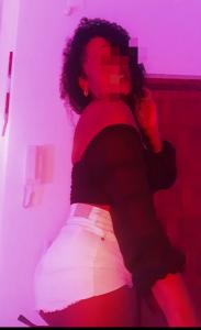 617738976: Chica busca chico en Málaga