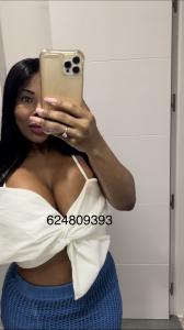 624809393: Chica busca chico en Málaga