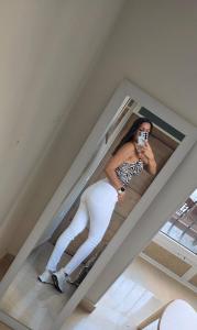 667236127: Chica busca chico en Murcia