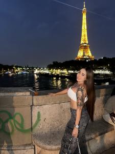 604288219: Chica busca chico en Cantabria