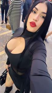 641769116: Chica busca chico en Barcelona