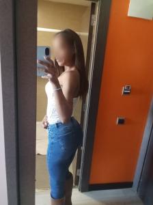 613792882: Chica busca chico en Madrid