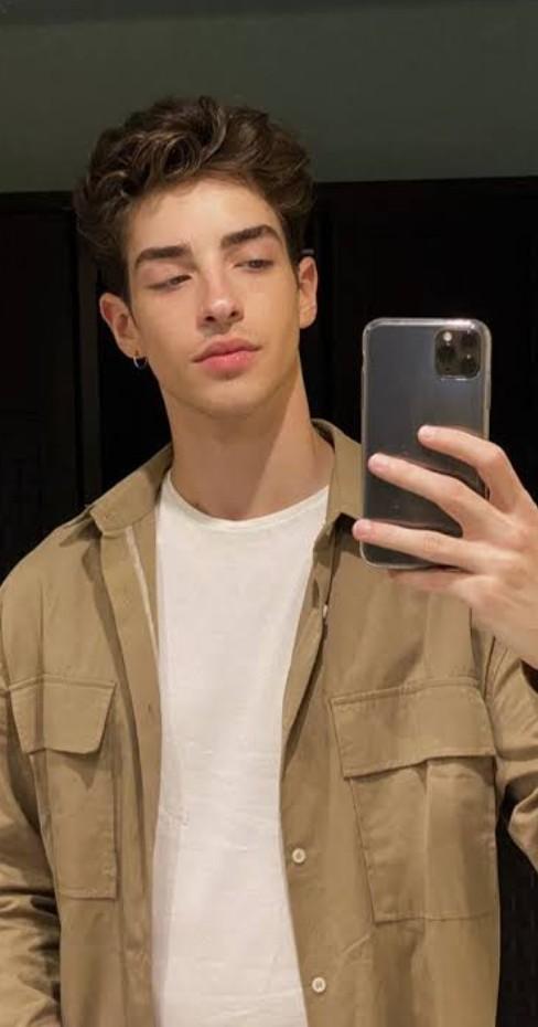 613287833: Chico busca chica en Murcia