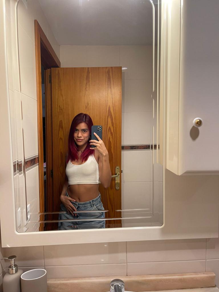 Chica busca chico en Tenerife: Chica busca chico