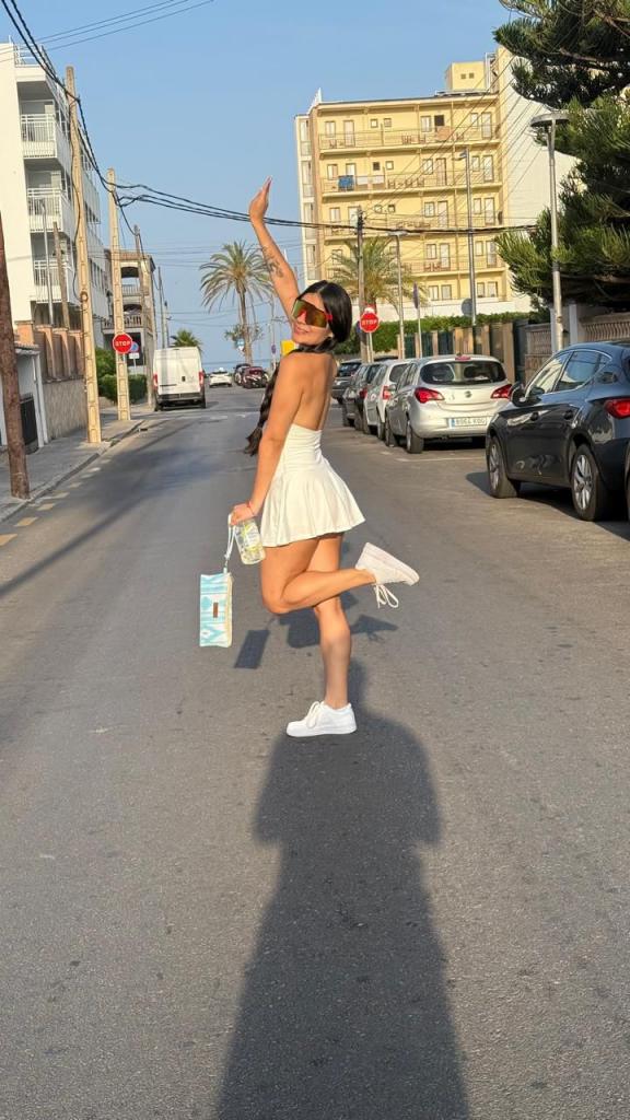 Chica busca chico en Tenerife: 