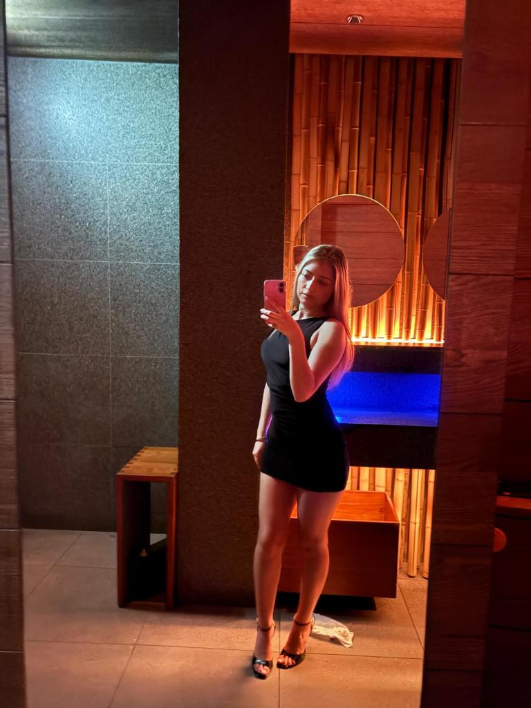 Chica busca chico en Tenerife: 