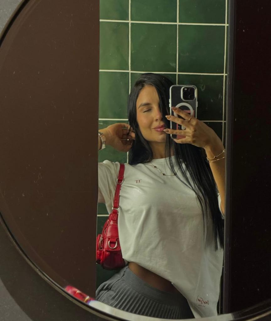 Chica busca chico en Huesca: 