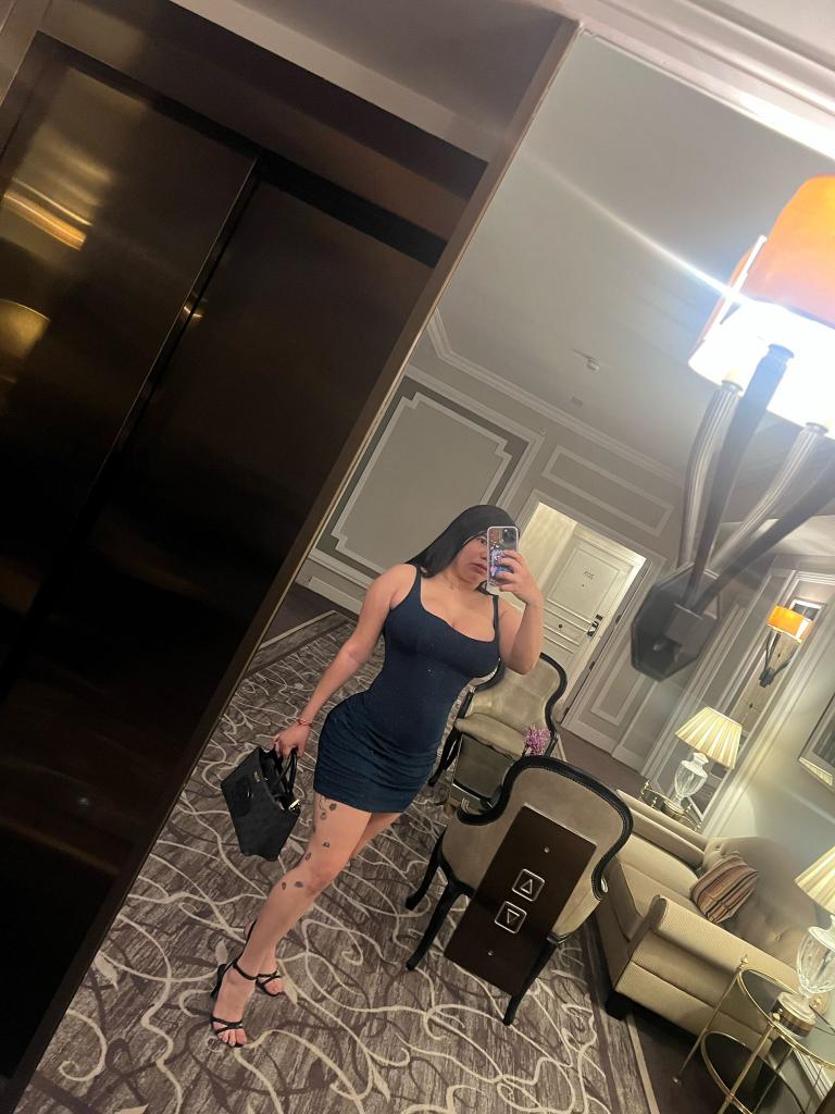 Chica busca chico en Sevilla: 