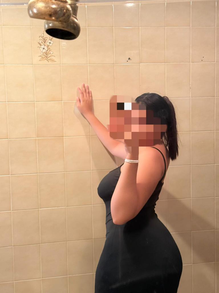 Chica busca chico en Alicante: 