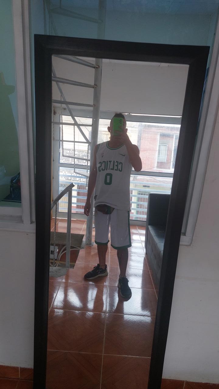 666395606: Chico busca chica en Madrid