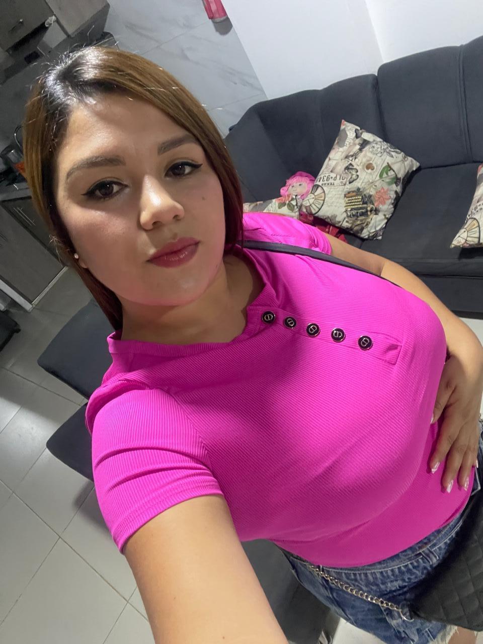 624684293: Chica busca chico en Cáceres