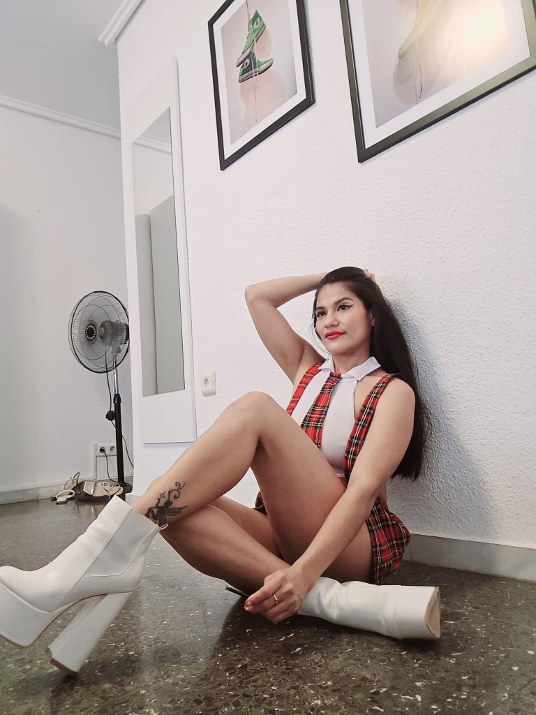 Chica busca chico en Tenerife: 