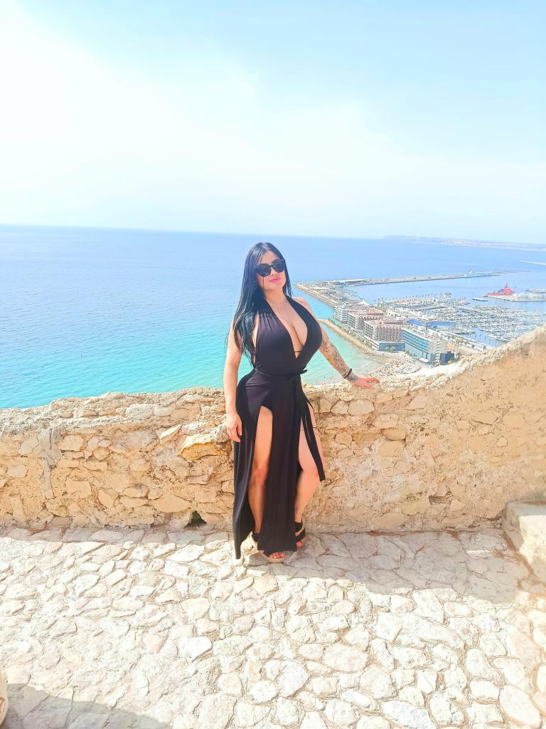 641204431: Chica busca chico en Álava