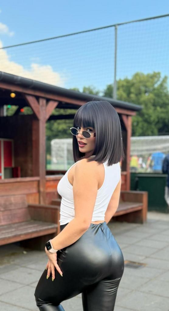 Chica busca chico en Madrid: Chica busca chico