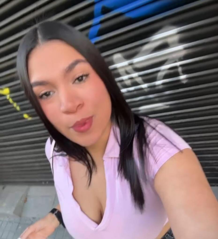 Chica busca chico en Barcelona: 