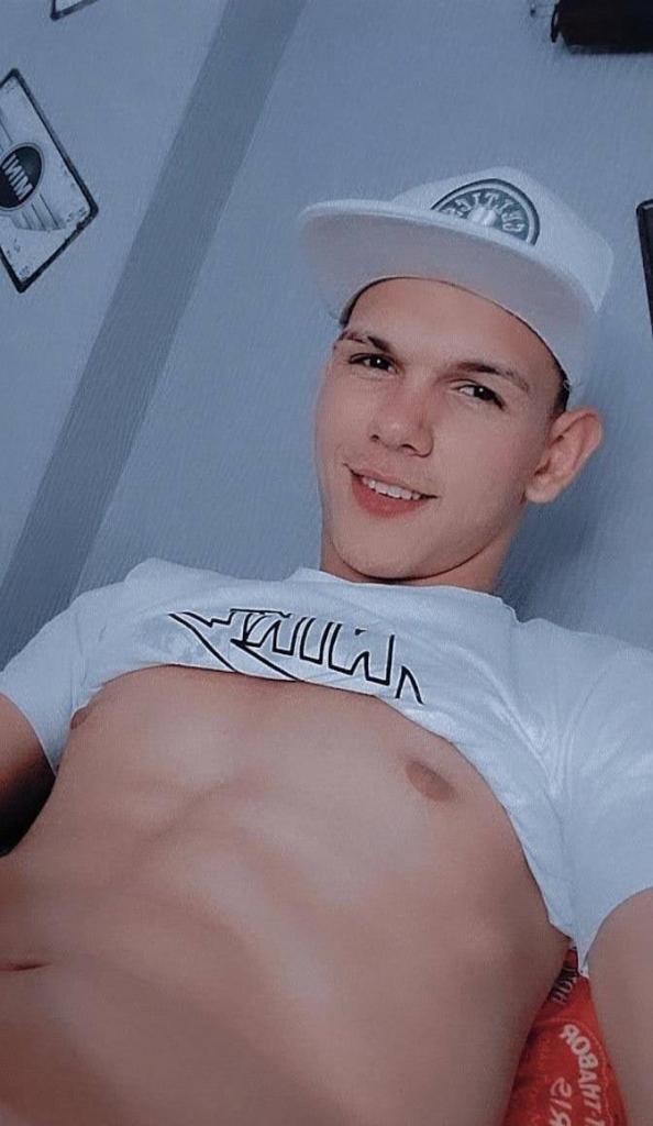 614682863: Chico busca chica en Granada