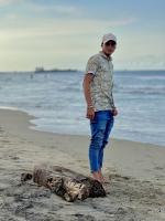 662906137: Chico busca chica en Madrid