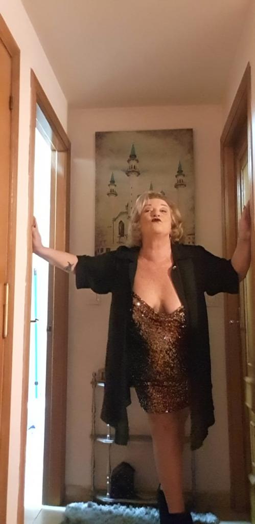 Chica busca chico en Lugo: 