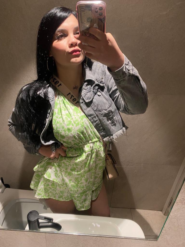 Chica busca chico en Alicante: 