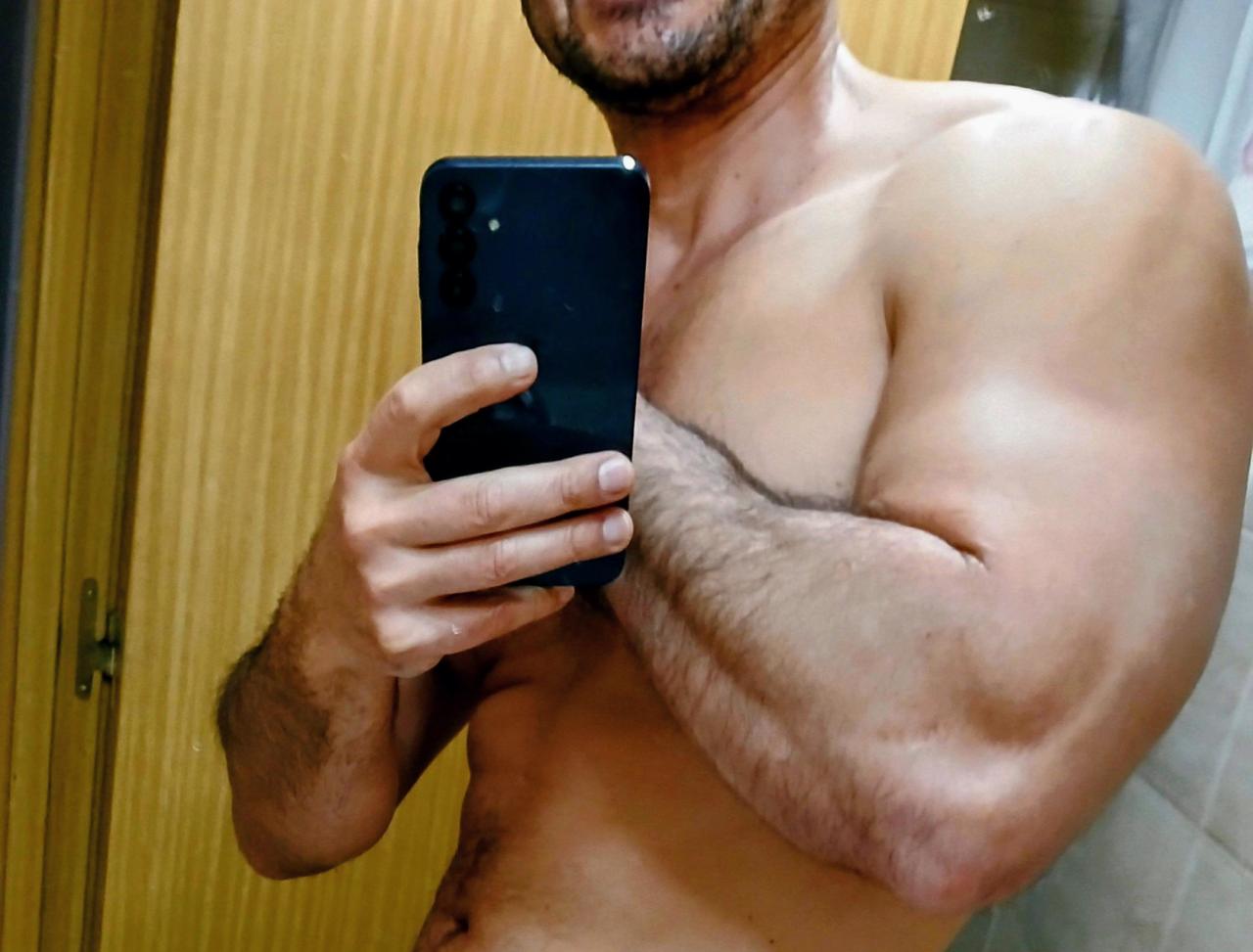 Chico busca chica en Málaga: 