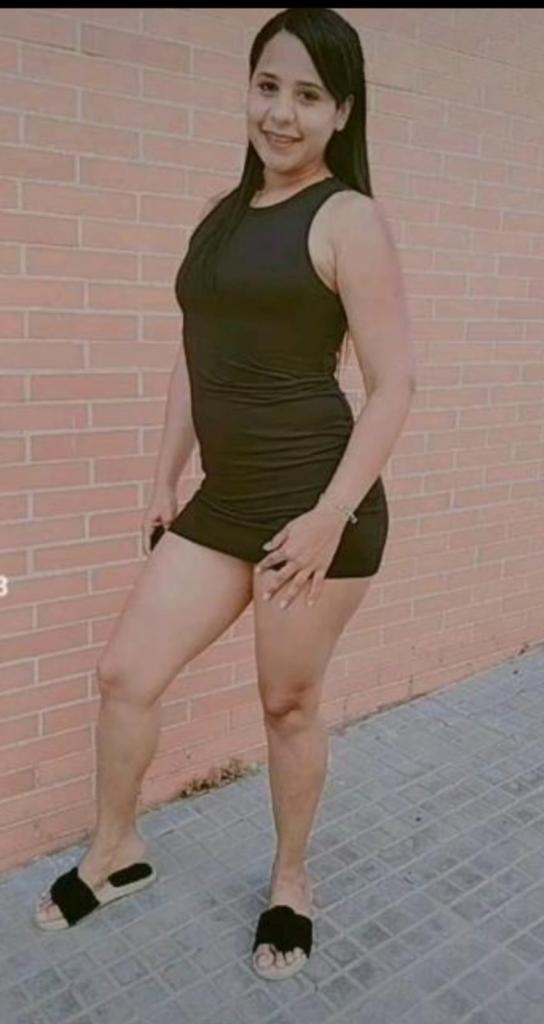 Chica busca chico en Almería: 
