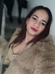 Chica busca chico en Huelva: 