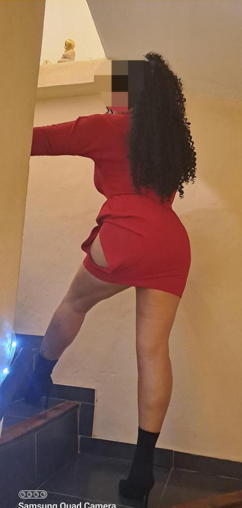 Chica busca chico en Alicante: 