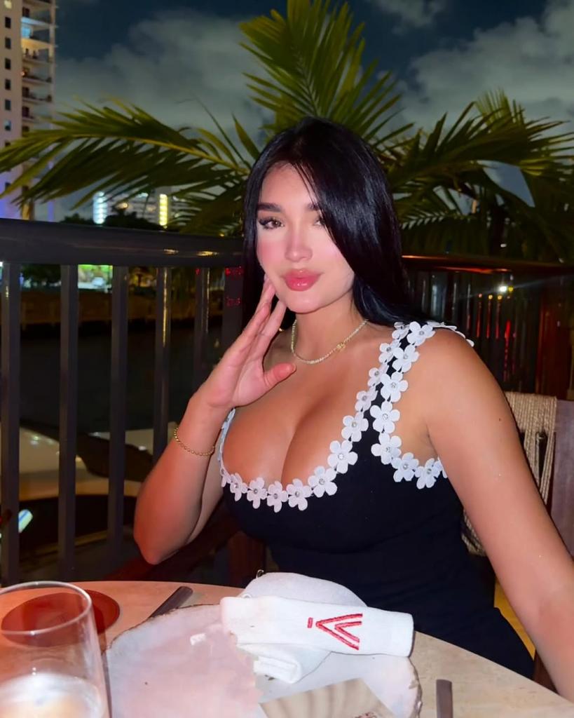 Chica busca chico en Tenerife: 