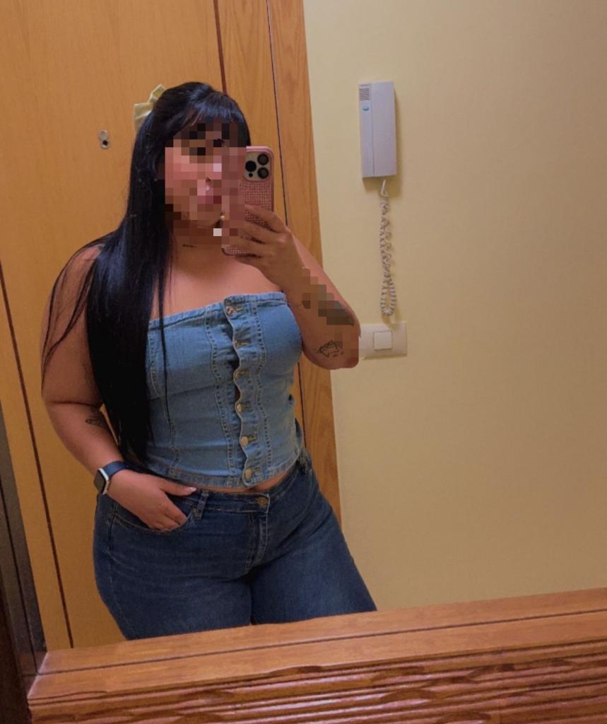 Chica busca chico en Tenerife: 