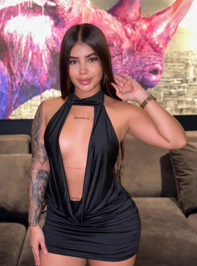 675581379: Chica busca chico en Asturias