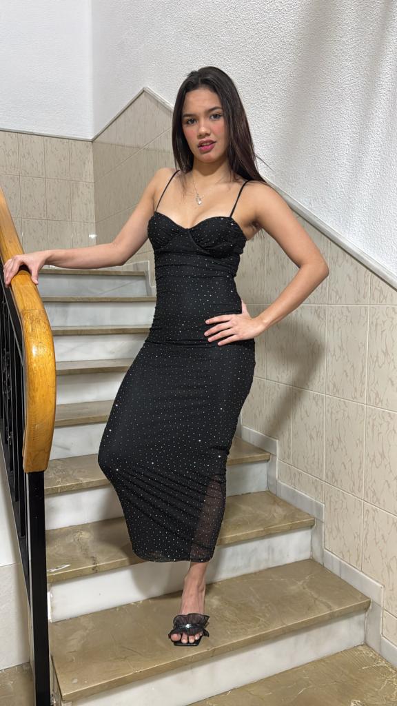 634964765: Chica busca chico en Granada