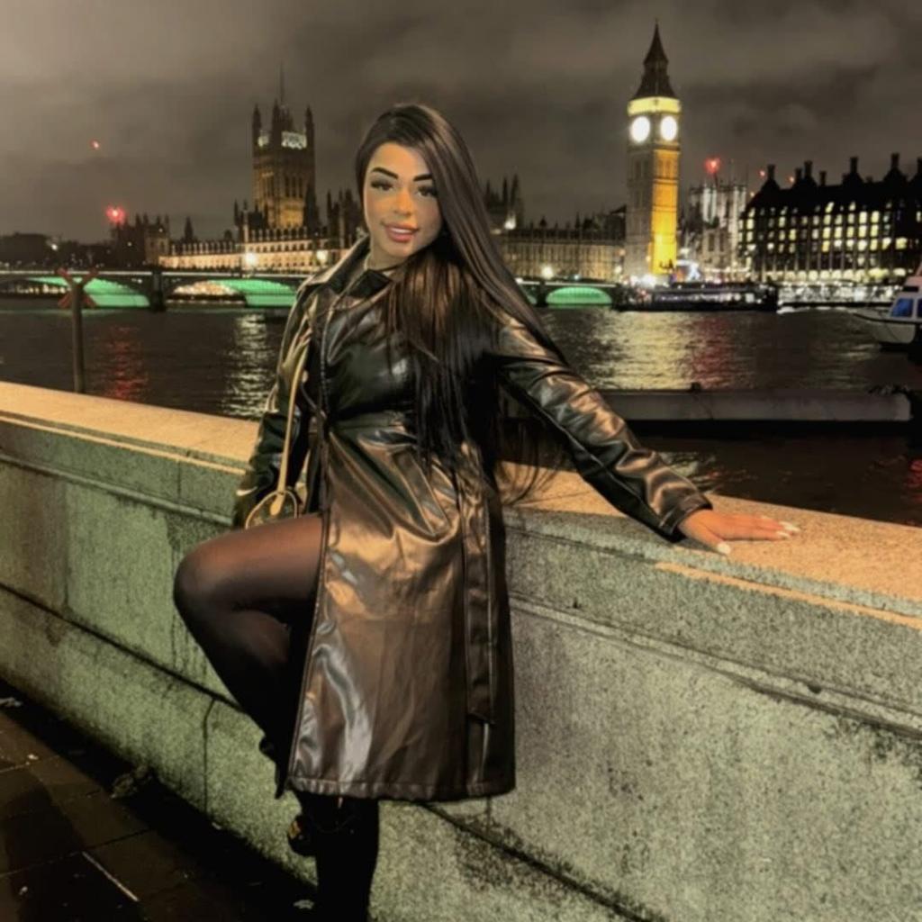 647011016: Chica busca chico en Málaga