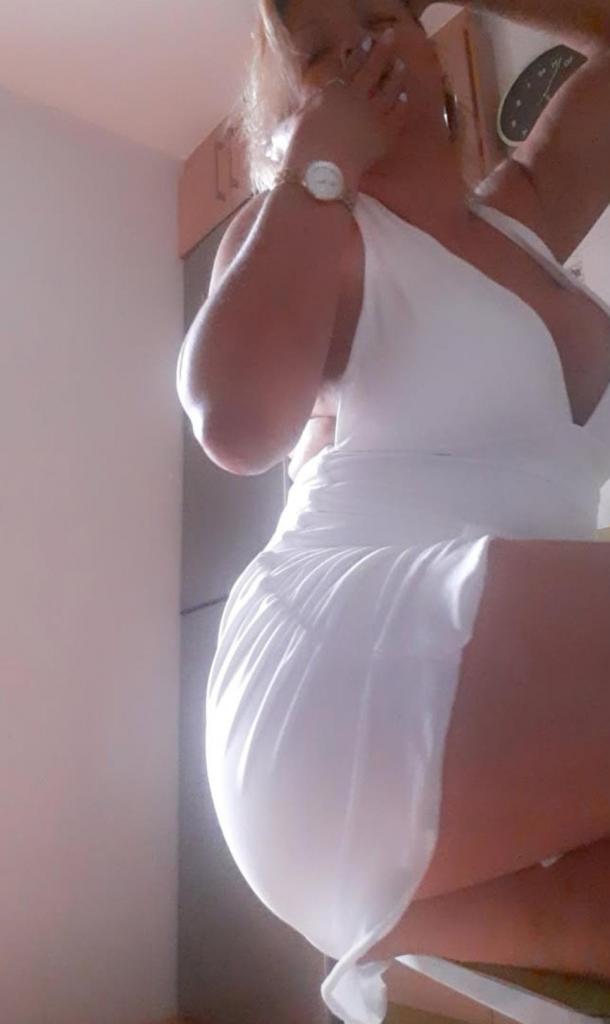 Chica busca chico en Murcia: 